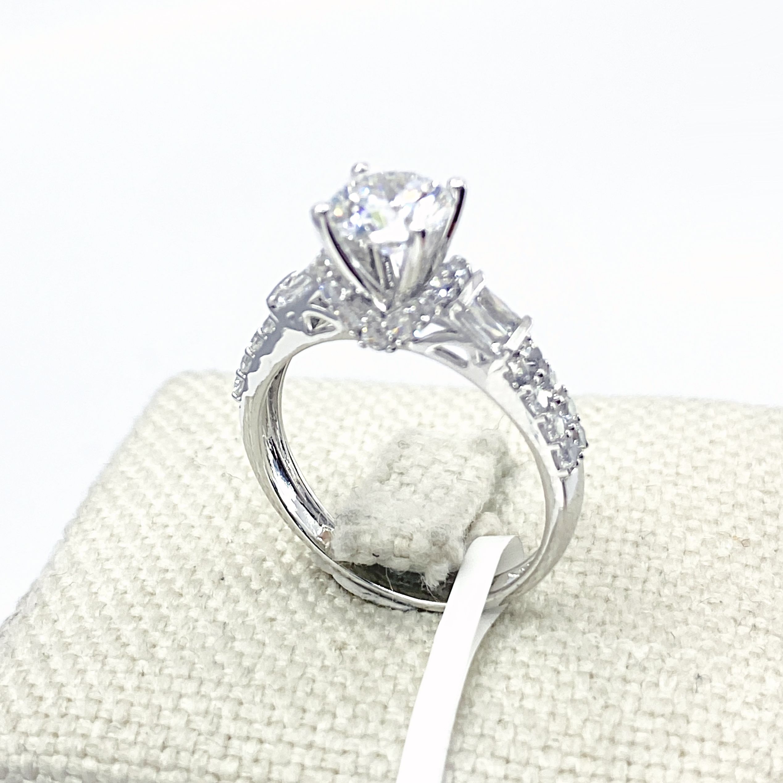 Nhẫn Công Nghệ Ý GNXMXMW005020